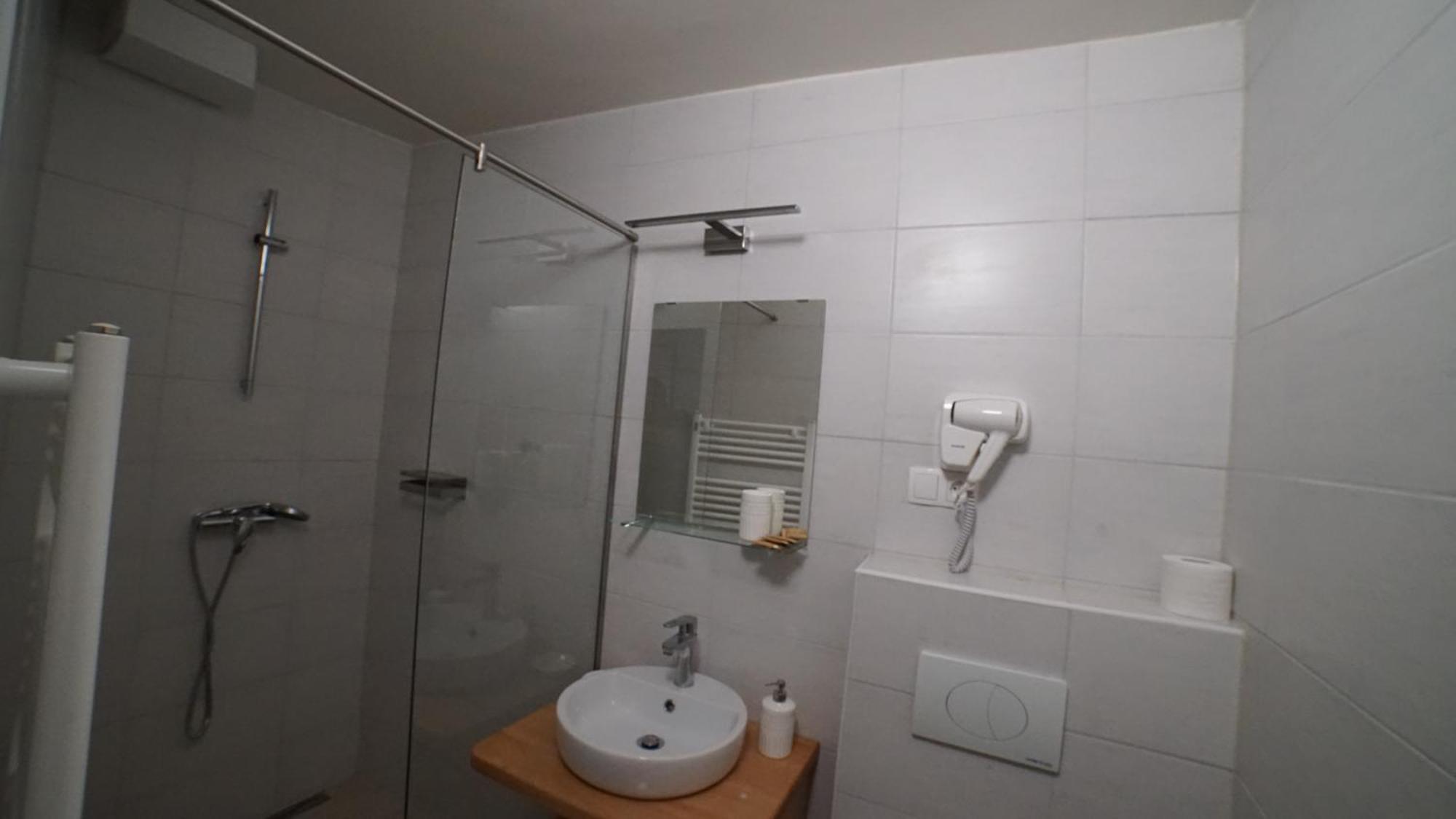 Sobe Prostija Apartment พทุย ภายนอก รูปภาพ